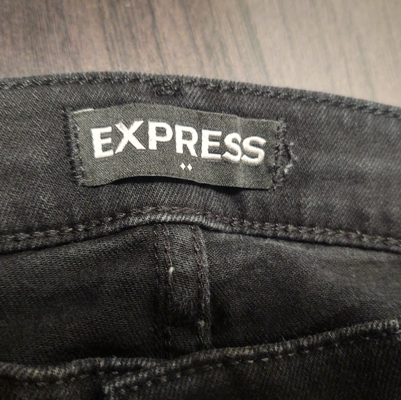 Express Women's, Midrise, Distressed black "Legging" Denim. Size 10s/10C - Picture 9 of 9